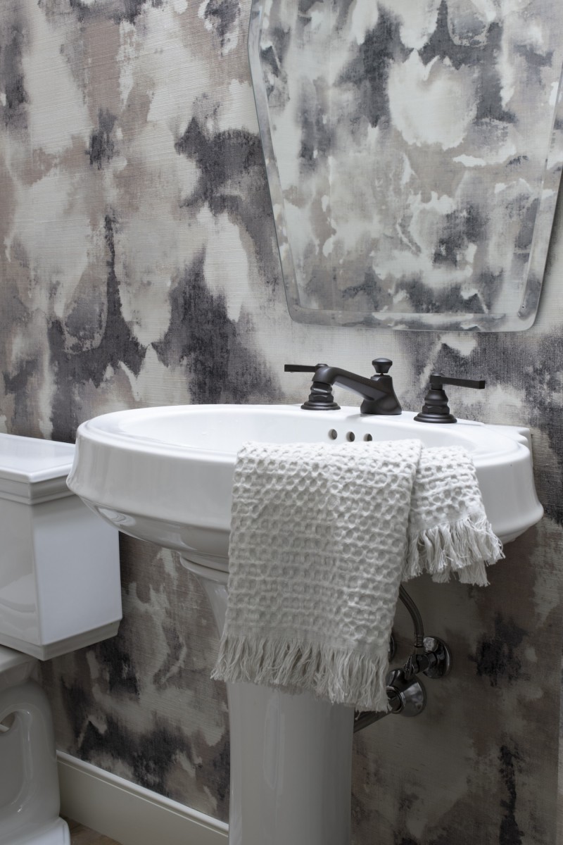 Carlyle Condo - Image 4