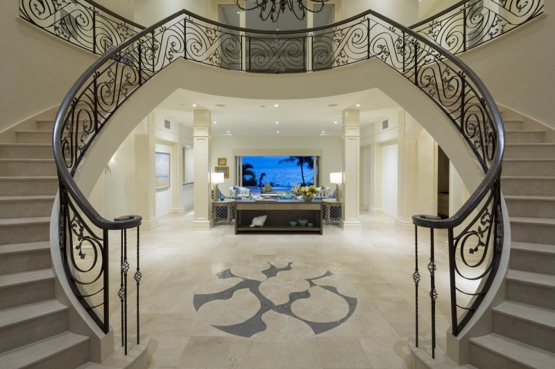 Chasing the Sunset - Image 12