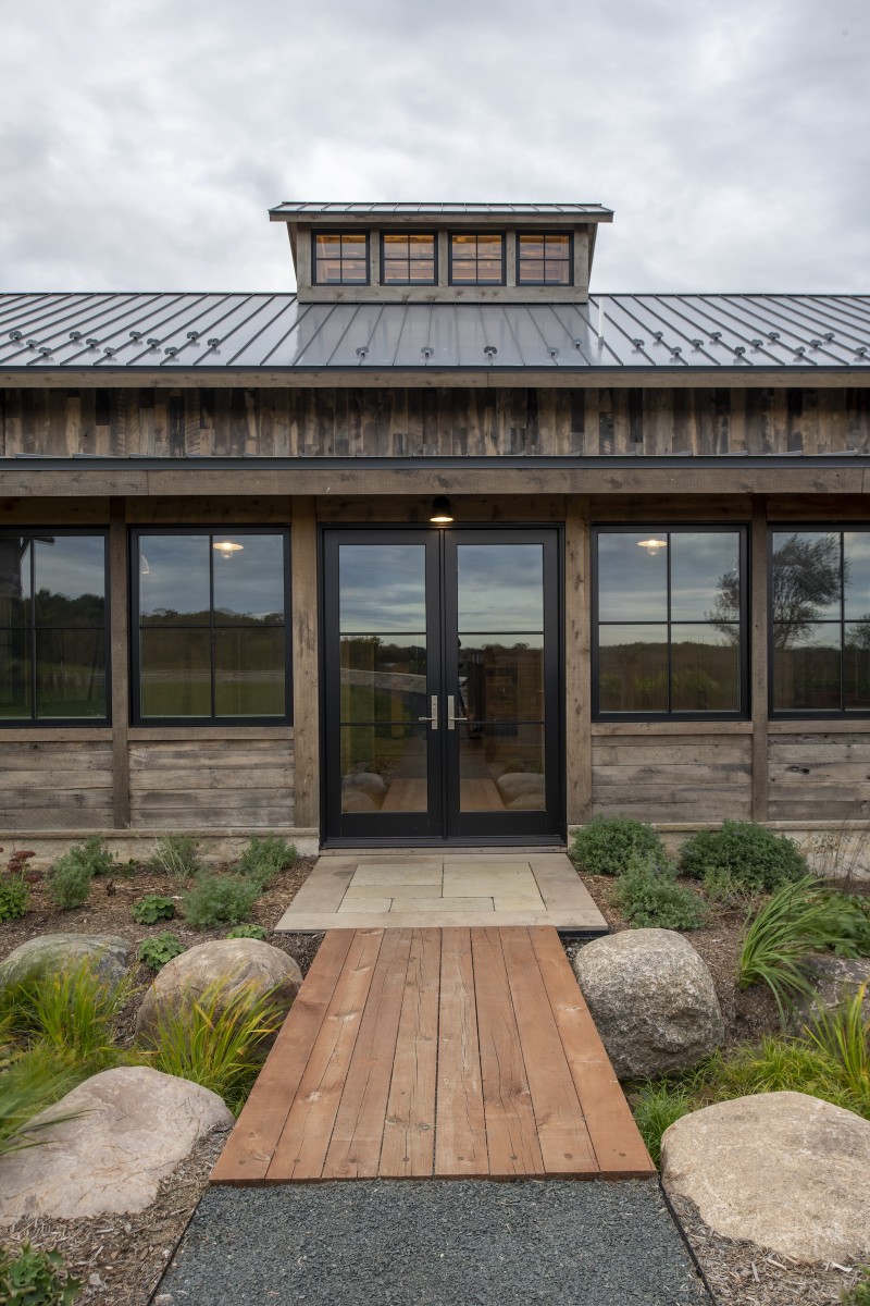 Modern Vernacular - Image 41