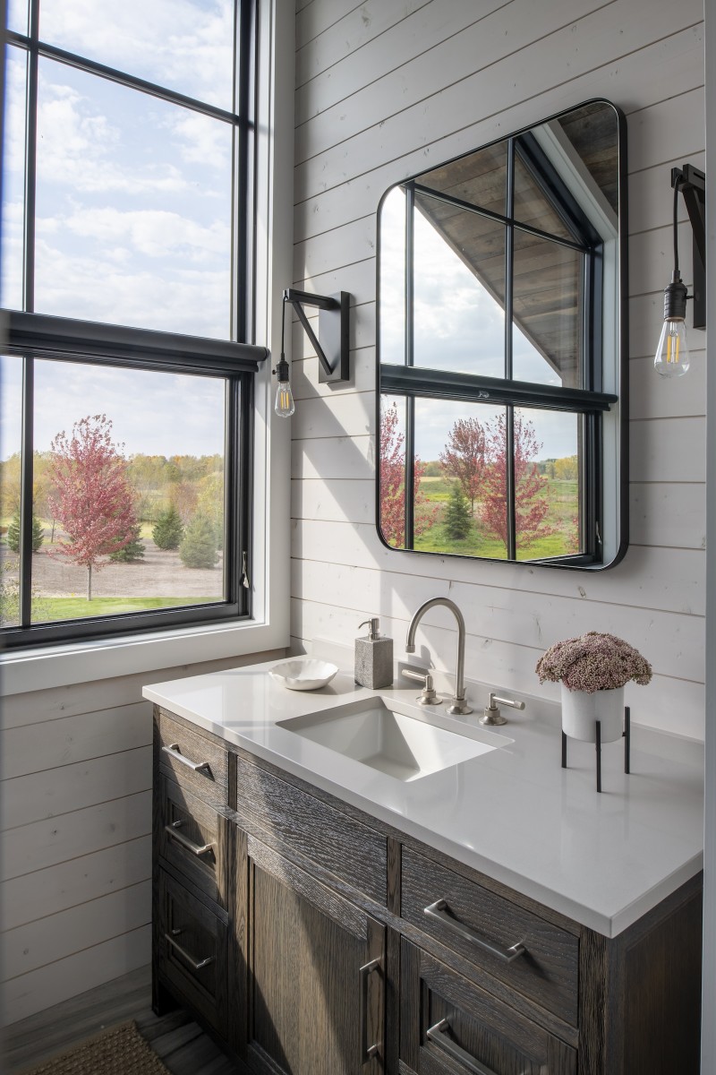 Modern Vernacular - Image 30