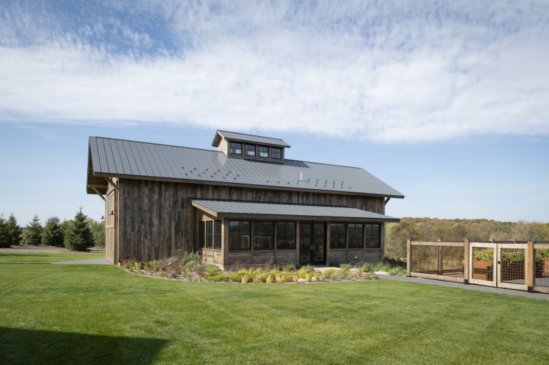 Modern Vernacular - Image 45