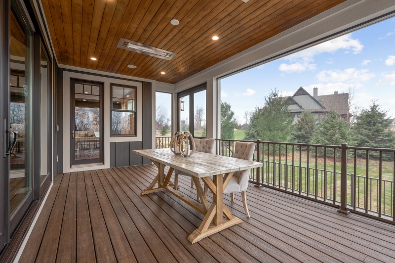 Stay and Play - Image 8