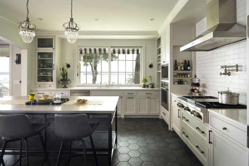 White Bear Lake Cottage - Image 16